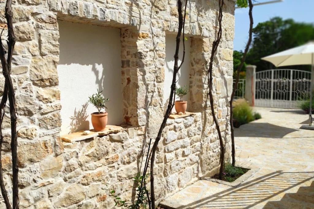 Stone House Kula Milica Villa Mala Cista Luaran gambar