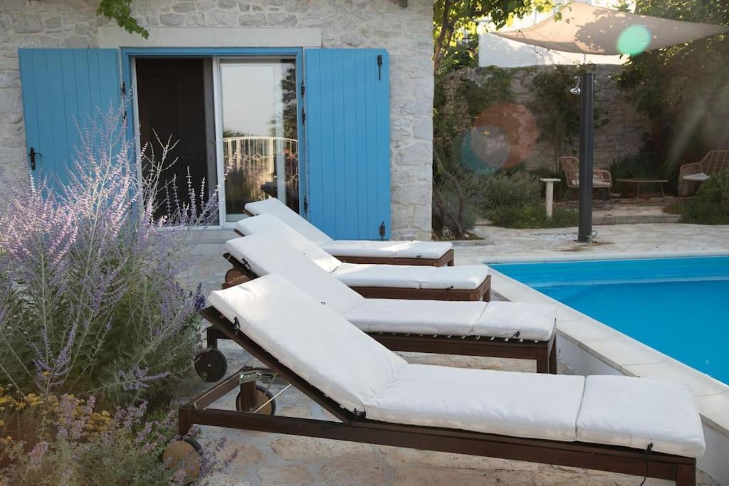Stone House Kula Milica Villa Mala Cista Luaran gambar