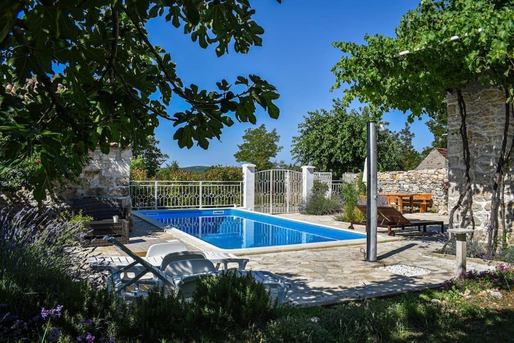 Stone House Kula Milica Villa Mala Cista Luaran gambar